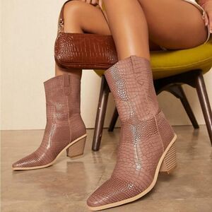 BRAND NEW PAZZLE ANKLE COWBOY SQUARE TOE BOOT